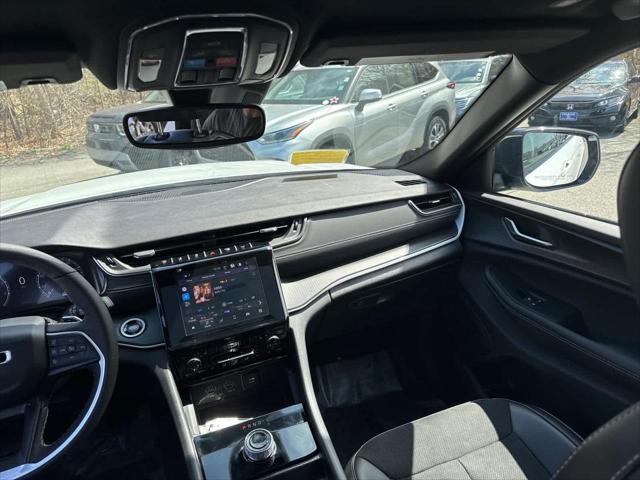 2024 Jeep Grand Cherokee L Altitude X 4x4