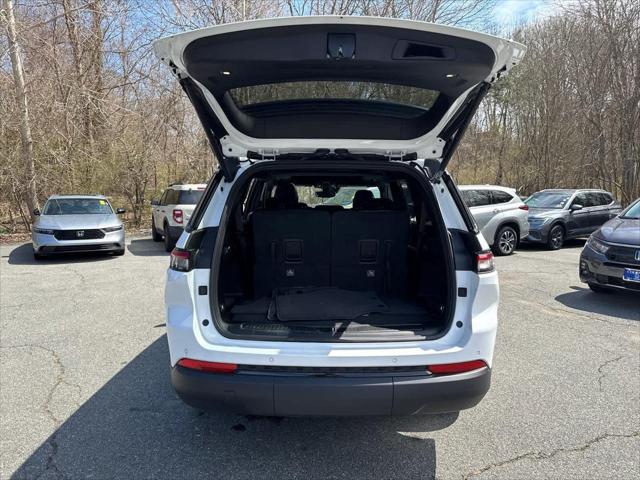2024 Jeep Grand Cherokee L Altitude X 4x4