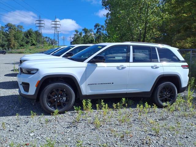 2025 Jeep Grand Cherokee GRAND CHEROKEE ALTITUDE X 4X4