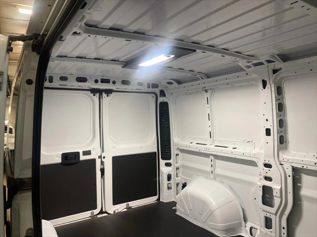 2025 RAM Ram ProMaster RAM PROMASTER 1500 TRADESMAN CARGO VAN LOW ROOF 136 WB