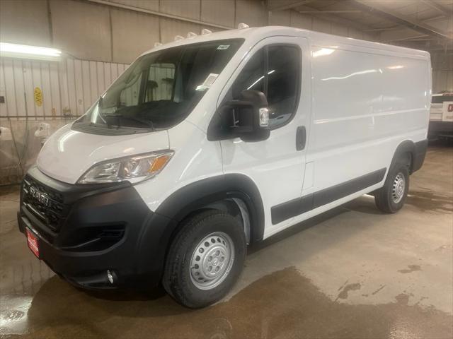 2025 RAM Ram ProMaster RAM PROMASTER 1500 TRADESMAN CARGO VAN LOW ROOF 136 WB