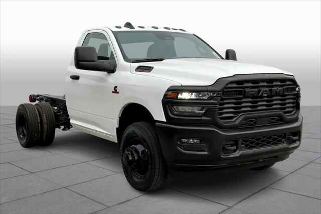 2025 RAM Ram 3500 Chassis Cab RAM 3500 TRADESMAN CHASSIS REGULAR CAB 4X4 60 CA