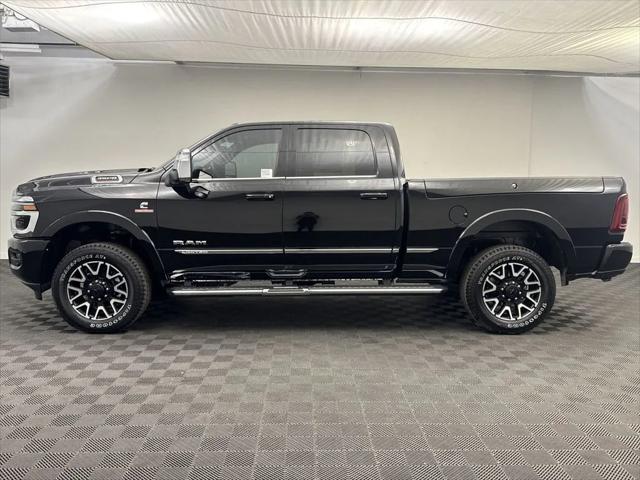 2025 RAM Ram 3500 RAM 3500 LIMITED CREW CAB 4X4 64 BOX