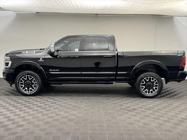 2025 RAM Ram 3500 RAM 3500 LIMITED CREW CAB 4X4 64 BOX
