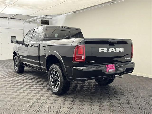 2025 RAM Ram 3500 RAM 3500 LIMITED CREW CAB 4X4 64 BOX