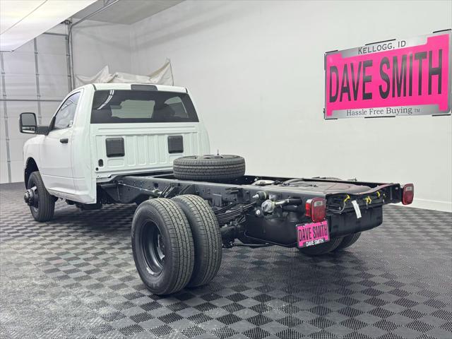 2025 RAM Ram 3500 Chassis Cab RAM 3500 TRADESMAN CHASSIS REGULAR CAB 4X4 84 CA