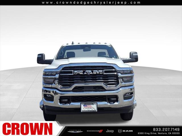 2025 RAM Ram 3500 Chassis Cab RAM 3500 TRADESMAN CHASSIS REGULAR CAB 4X2 84 CA 2025 RAM Ram 3500 Chassis Cab RAM 3500 TRADESMAN CHASSIS REGULAR CAB 4X2 84 CA