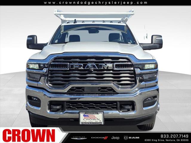 2025 RAM Ram 3500 Chassis Cab RAM 3500 TRADESMAN CHASSIS REGULAR CAB 4X2 84 CA 2025 RAM Ram 3500 Chassis Cab RAM 3500 TRADESMAN CHASSIS REGULAR CAB 4X2 84 CA