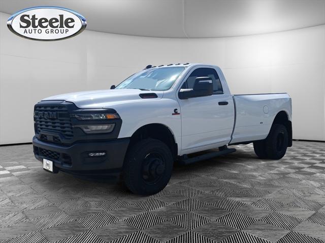 2025 RAM Ram 3500 RAM 3500 TRADESMAN REGULAR CAB 4X4 8 BOX