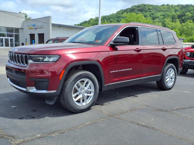2025 Jeep Grand Cherokee GRAND CHEROKEE L LAREDO X 4X4