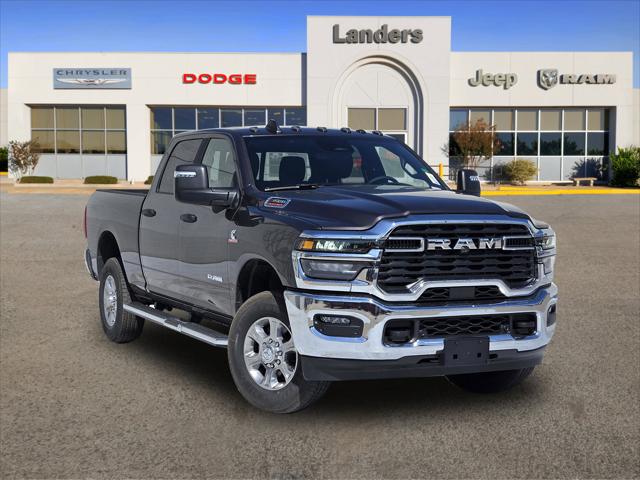 2025 RAM Ram 3500 RAM 3500 BIG HORN CREW CAB 4X4 64 BOX