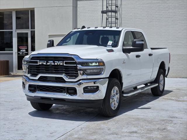 2025 RAM Ram 3500 RAM 3500 BIG HORN CREW CAB 4X4 64 BOX