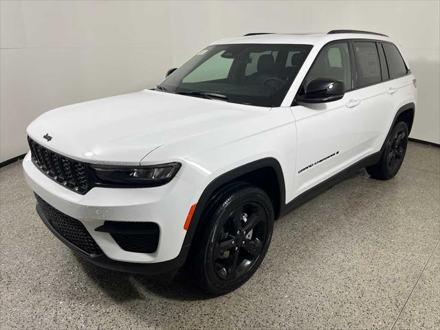 2025 Jeep Grand Cherokee GRAND CHEROKEE ALTITUDE X 4X4