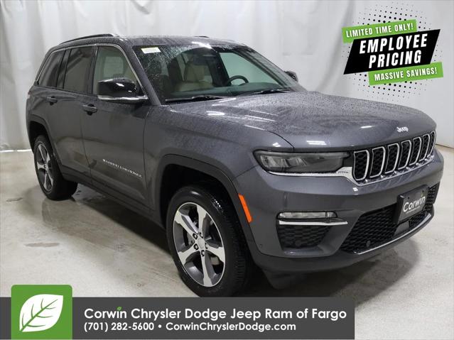 2025 Jeep Grand Cherokee GRAND CHEROKEE LIMITED 4X4