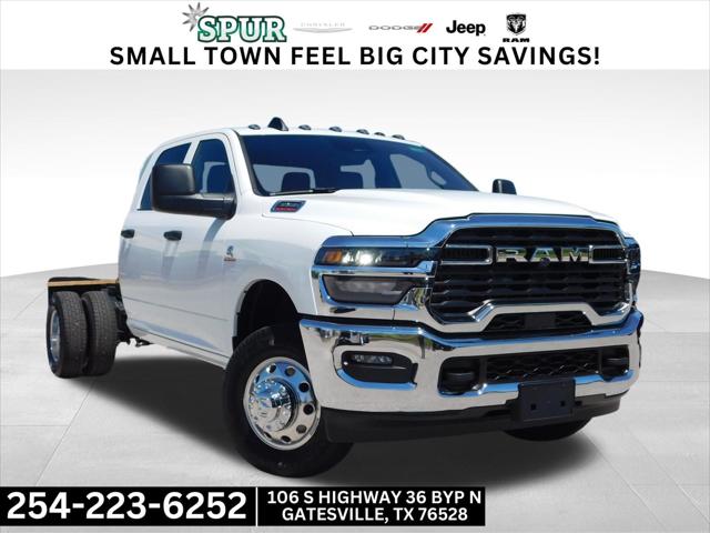 2025 RAM Ram 3500 Chassis Cab RAM 3500 TRADESMAN CREW CAB CHASSIS 4X4 60 CA