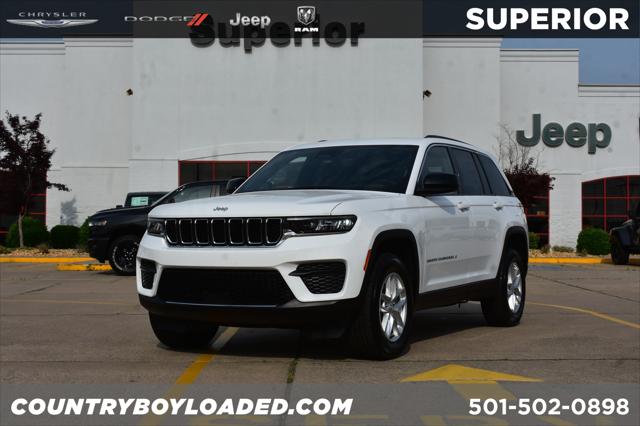 2025 Jeep Grand Cherokee GRAND CHEROKEE LAREDO X 4X4