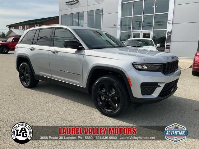 2025 Jeep Grand Cherokee GRAND CHEROKEE ALTITUDE X 4X4