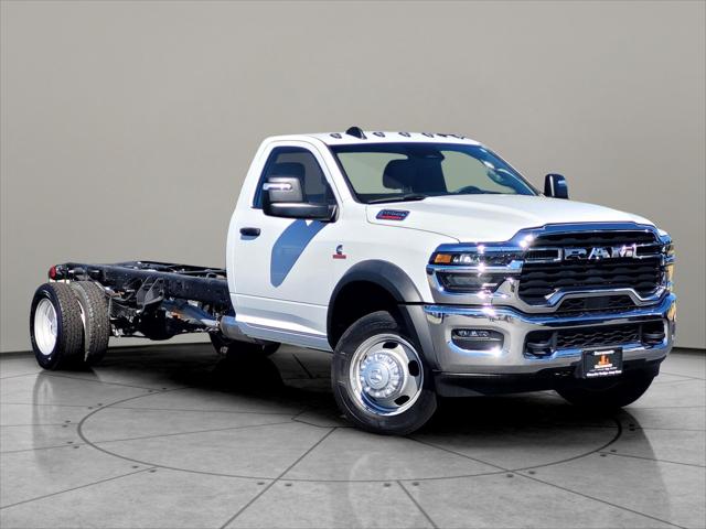 2025 RAM Ram 5500 Chassis Cab RAM 5500 TRADESMAN CHASSIS REGULAR CAB 4X2 120 CA