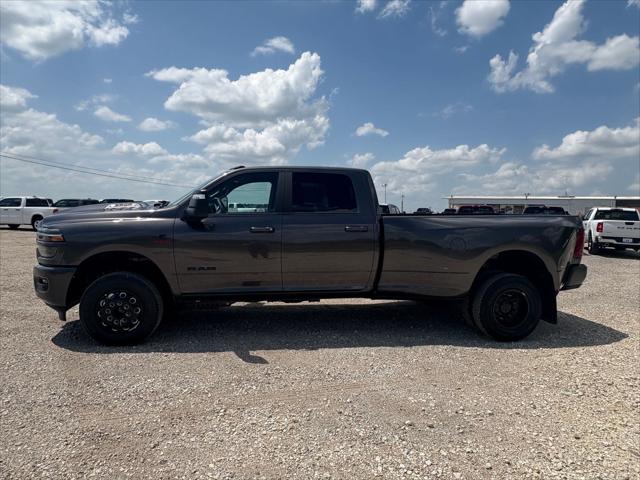 2025 RAM Ram 3500 RAM 3500 LARAMIE CREW CAB 4X4 8 BOX
