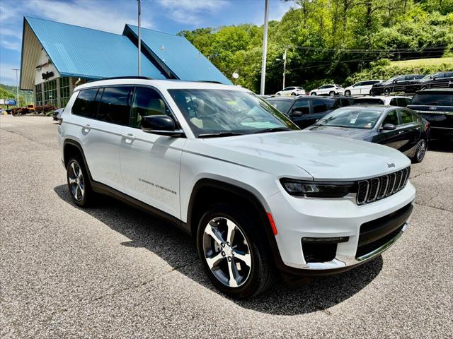 2025 Jeep Grand Cherokee GRAND CHEROKEE L LIMITED 4X4