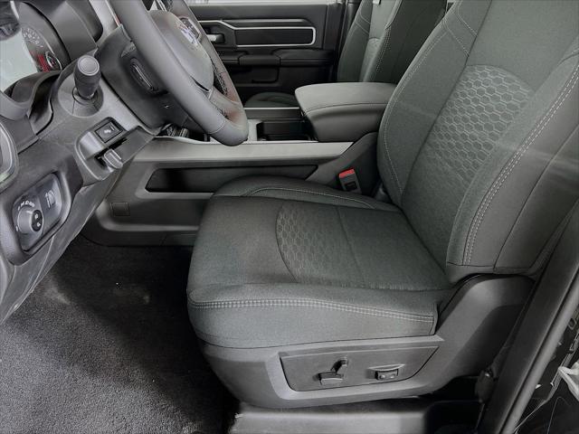 2025 RAM Ram 2500 RAM 2500 BIG HORN CREW CAB 4X4 64 BOX 2025 RAM Ram 2500 RAM 2500 BIG HORN CREW CAB 4X4 64 BOX