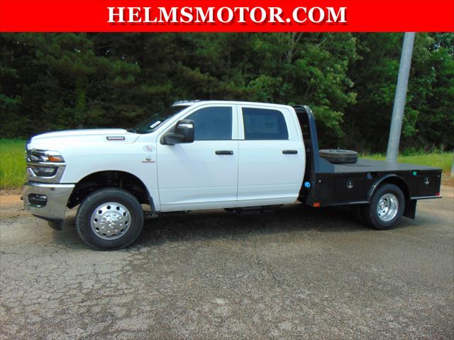 2025 RAM Ram 3500 Chassis Cab RAM 3500 TRADESMAN CREW CAB CHASSIS 4X4 60 CA