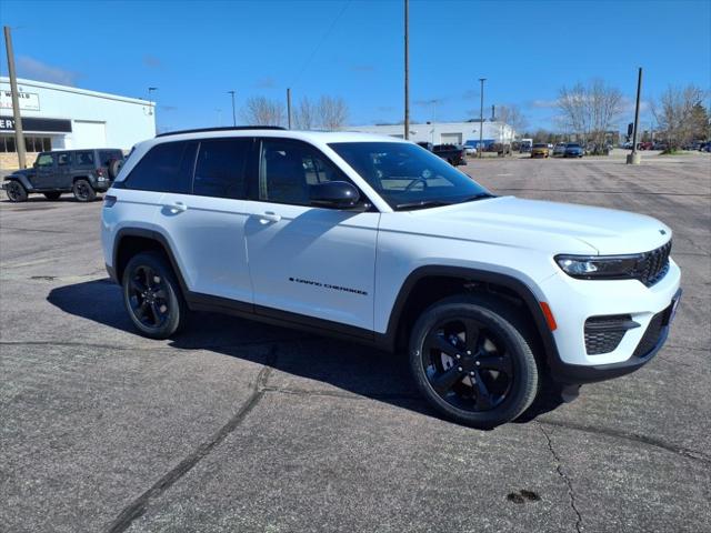 2025 Jeep Grand Cherokee GRAND CHEROKEE ALTITUDE X 4X4