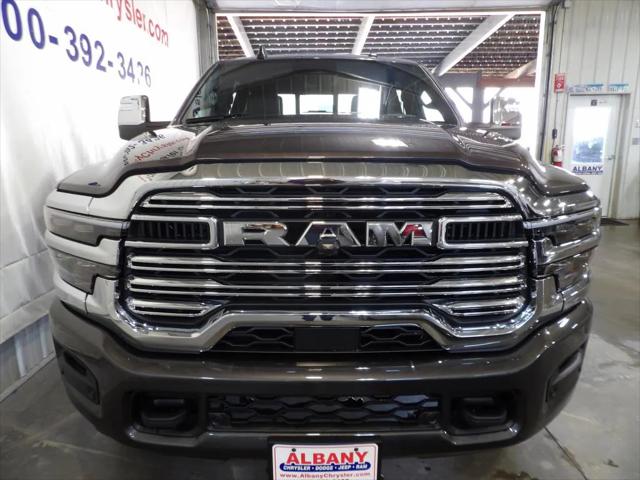 2025 RAM Ram 3500 RAM 3500 LARAMIE CREW CAB 4X4 64 BOX