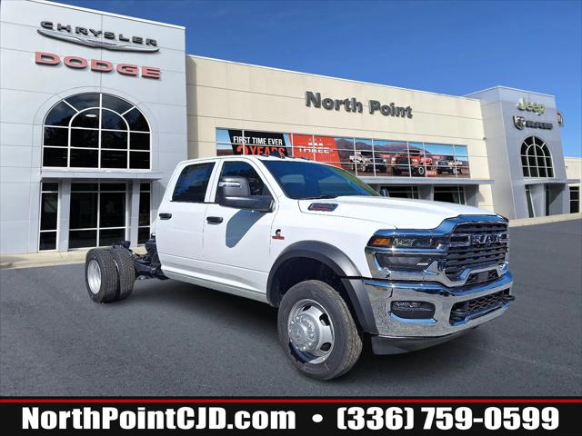 2025 RAM Ram 5500 Chassis Cab RAM 5500 TRADESMAN CHASSIS CREW CAB 4X4 60 CA