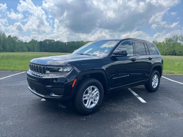 2025 Jeep Grand Cherokee GRAND CHEROKEE LAREDO 4X2