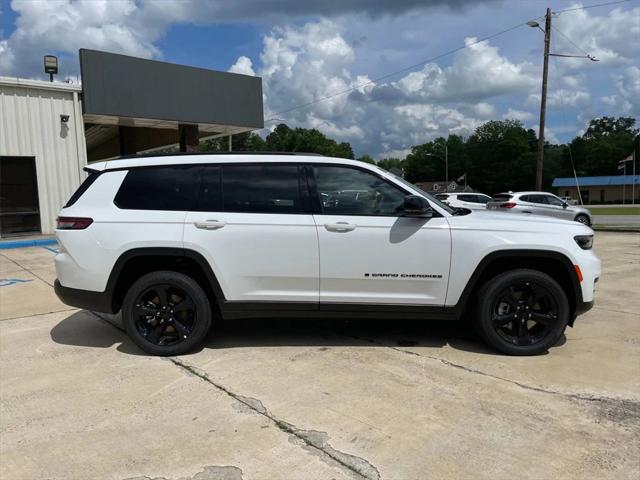 2025 Jeep Grand Cherokee GRAND CHEROKEE L ALTITUDE X 4X2