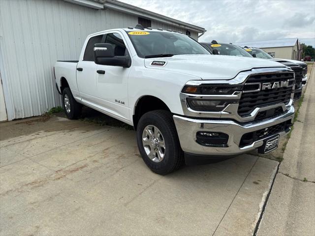 2025 RAM Ram 2500 RAM 2500 BIG HORN CREW CAB 4X4 64 BOX