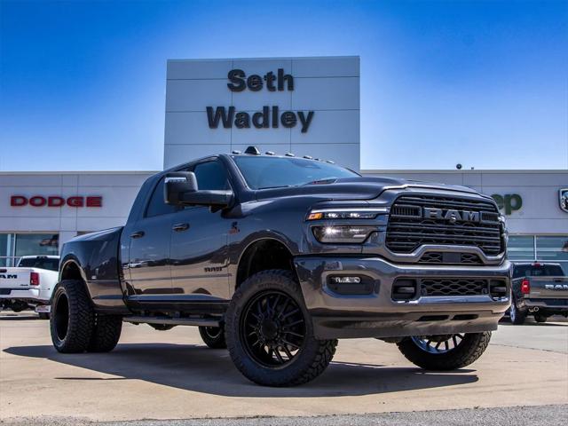 2025 RAM Ram 3500 RAM 3500 LARAMIE MEGA CAB 4X4 64 BOX