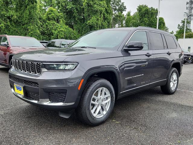 2025 Jeep Grand Cherokee GRAND CHEROKEE L LAREDO X 4X4