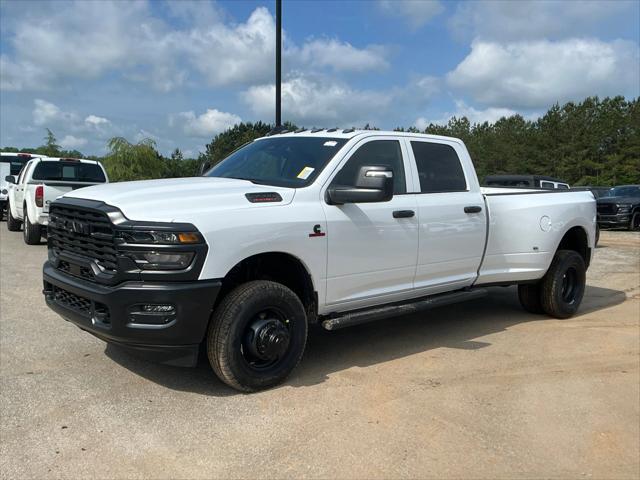 2025 RAM Ram 3500 RAM 3500 TRADESMAN CREW CAB 4X4 8 BOX
