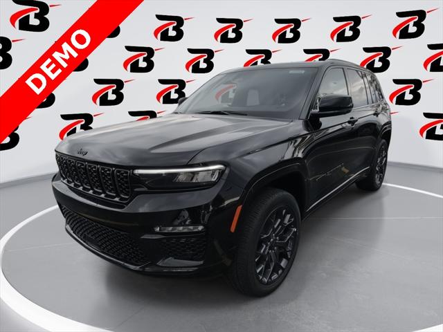 2025 Jeep Grand Cherokee GRAND CHEROKEE SUMMIT 4X4