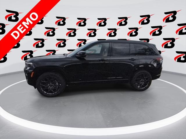 2025 Jeep Grand Cherokee GRAND CHEROKEE SUMMIT 4X4