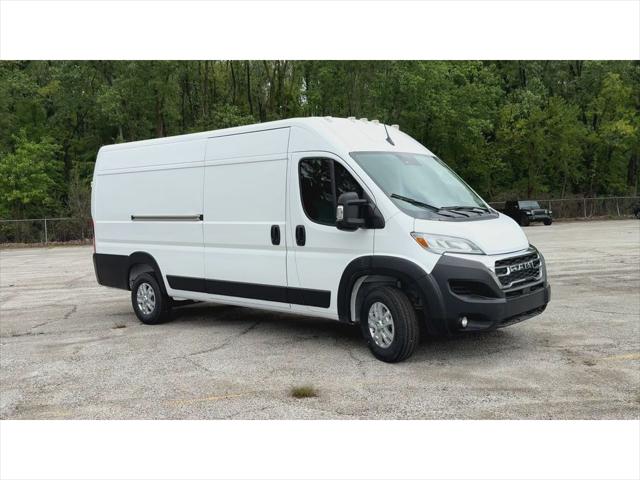 2025 RAM Ram ProMaster RAM PROMASTER 3500 SLT CARGO VAN HIGH ROOF 159 WB EXT
