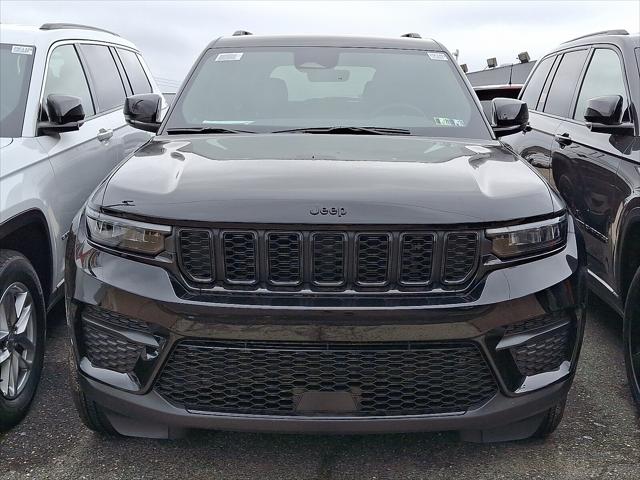2025 Jeep Grand Cherokee GRAND CHEROKEE ALTITUDE 4X4