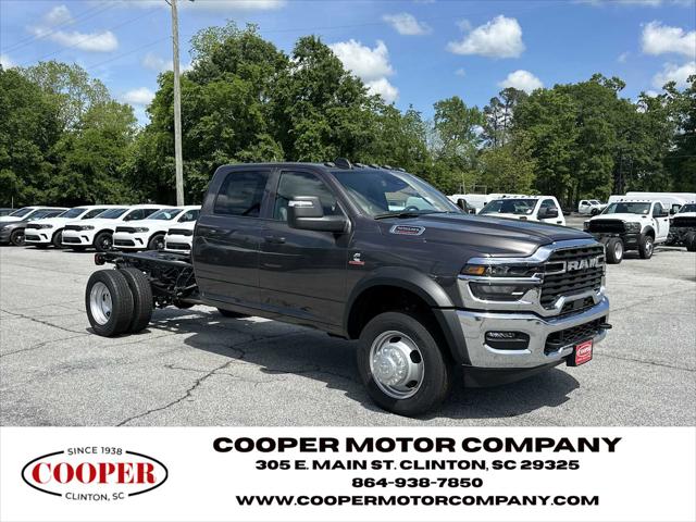 2025 RAM Ram 5500 Chassis Cab RAM 5500 TRADESMAN CHASSIS CREW CAB 4X4 60 CA
