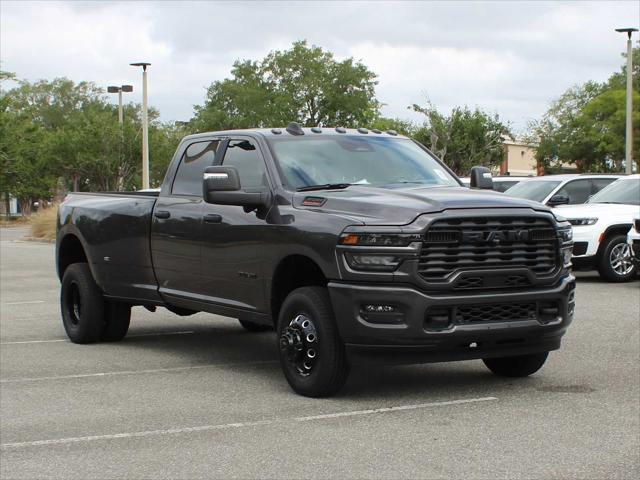 2025 RAM Ram 3500 RAM 3500 BIG HORN CREW CAB 4X4 8 BOX