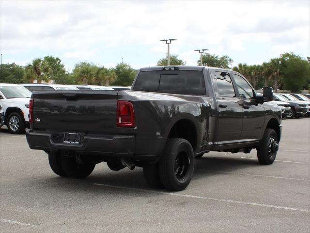 2025 RAM Ram 3500 RAM 3500 BIG HORN CREW CAB 4X4 8 BOX