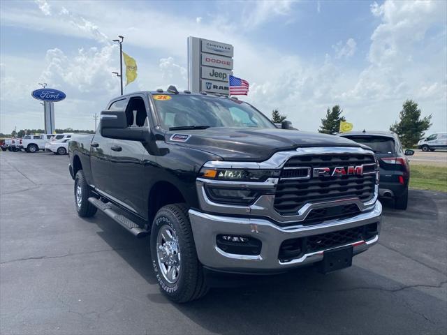 2025 RAM Ram 2500 RAM 2500 TRADESMAN CREW CAB 4X4 64 BOX