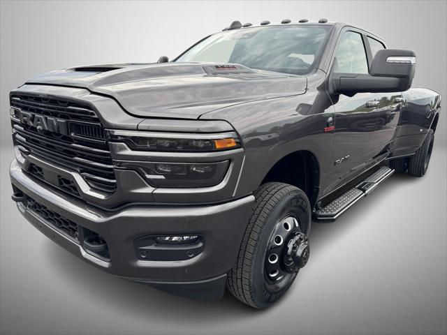 2025 RAM Ram 3500 RAM 3500 LARAMIE CREW CAB 4X4 8 BOX