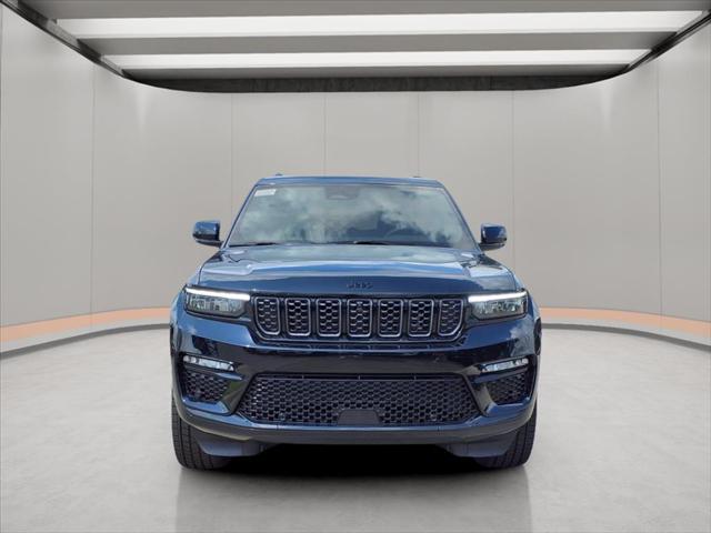2025 Jeep Grand Cherokee GRAND CHEROKEE SUMMIT 4X4
