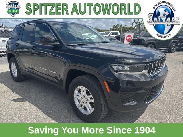2025 Jeep Grand Cherokee GRAND CHEROKEE LAREDO 4X2