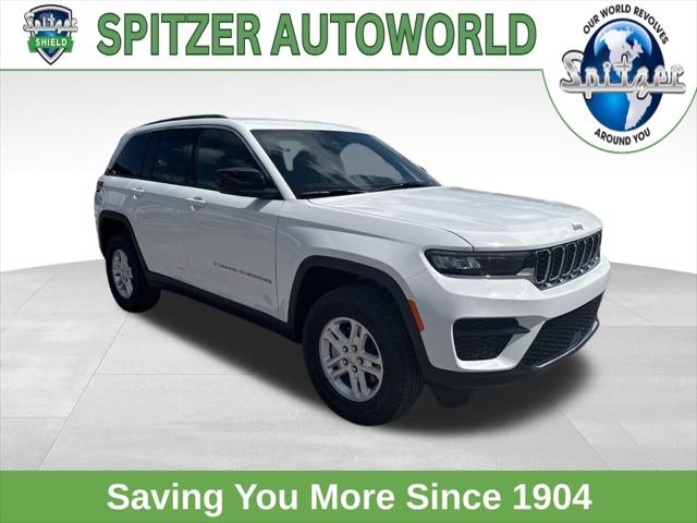 2025 Jeep Grand Cherokee GRAND CHEROKEE LAREDO 4X2
