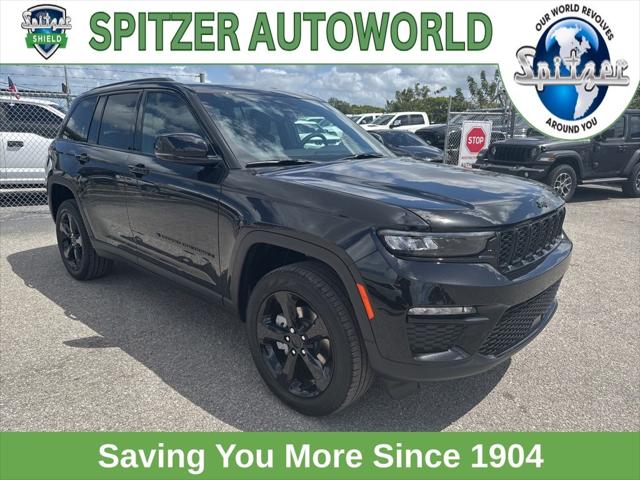 2025 Jeep Grand Cherokee GRAND CHEROKEE LIMITED 4X4