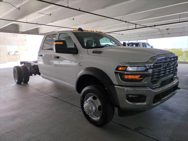 2025 RAM Ram 5500 Chassis Cab RAM 5500 TRADESMAN CHASSIS CREW CAB 4X4 84 CA