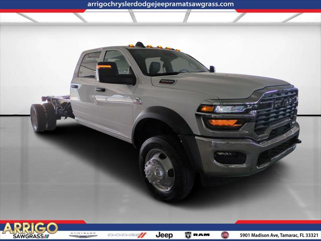 2025 RAM Ram 5500 Chassis Cab RAM 5500 TRADESMAN CHASSIS CREW CAB 4X4 84 CA